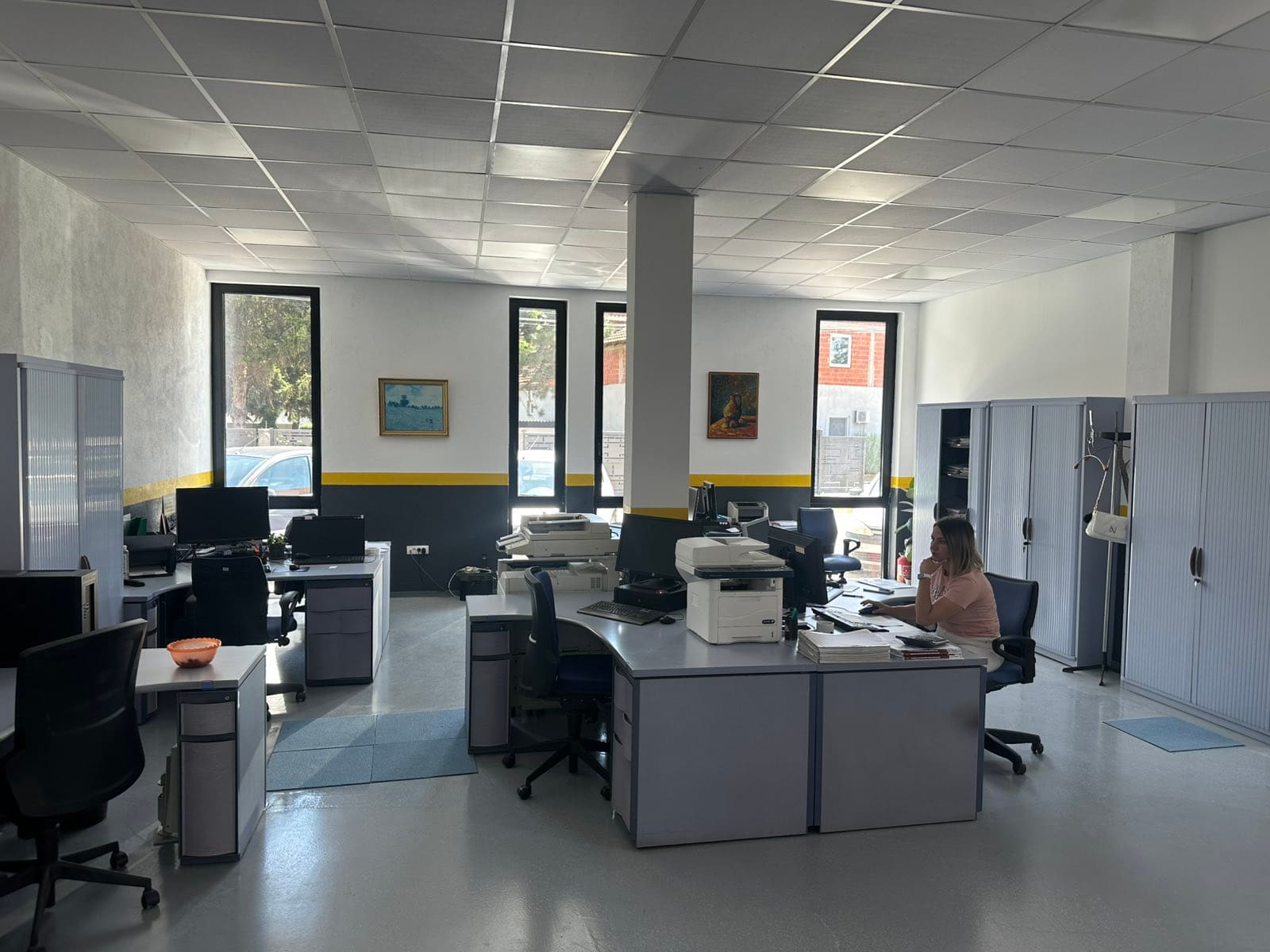Kancelarija prodaje i administracije Teci DOO
